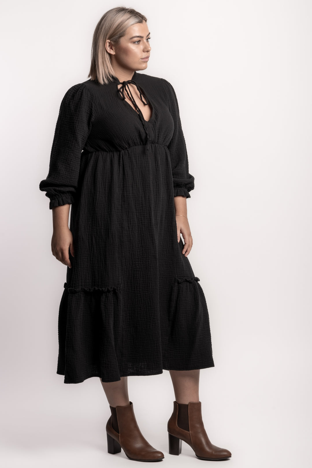 Sisters Of The Moon Maxi - Black
