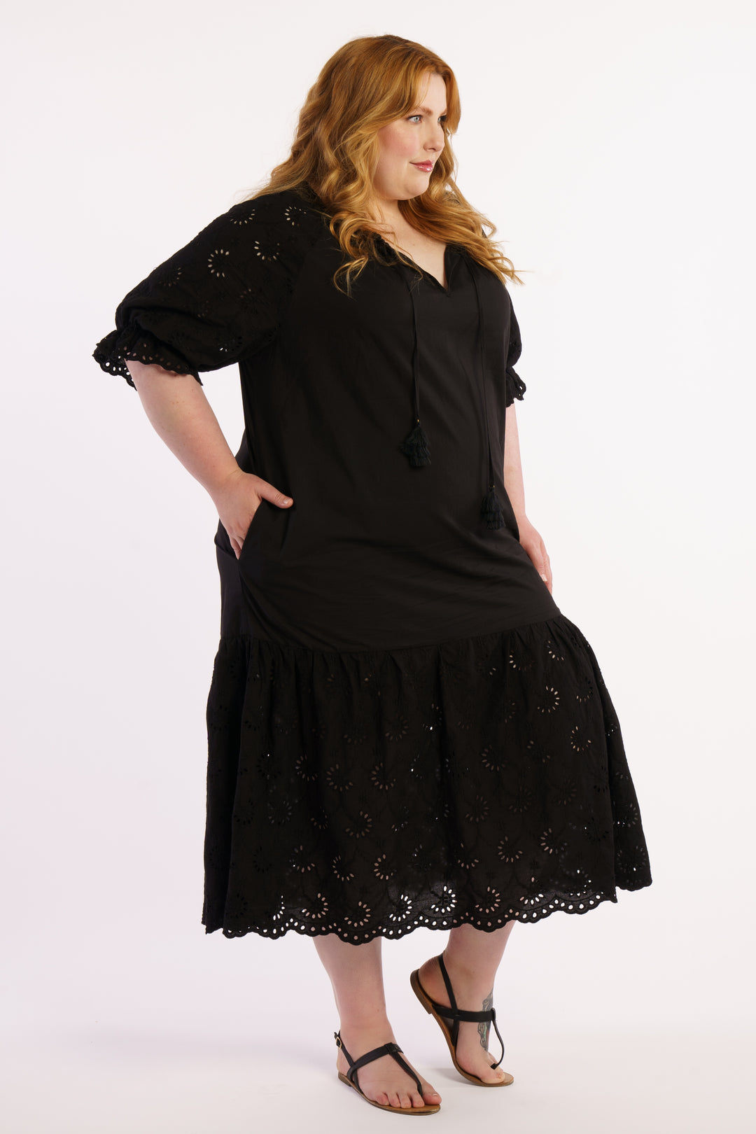 Summer Breeze Broidery Dress - Black - LAST ONES -  S (14/16)