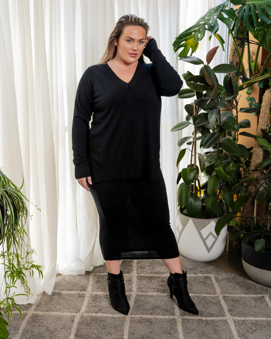 Make Me Feel Merino Knit Maxi Skirt - Black