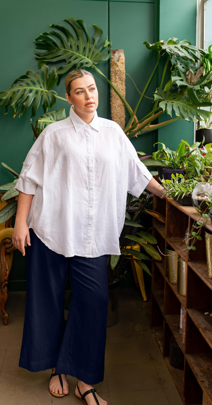 Here Comes The Sun Wide Leg Linen Pant - Navy