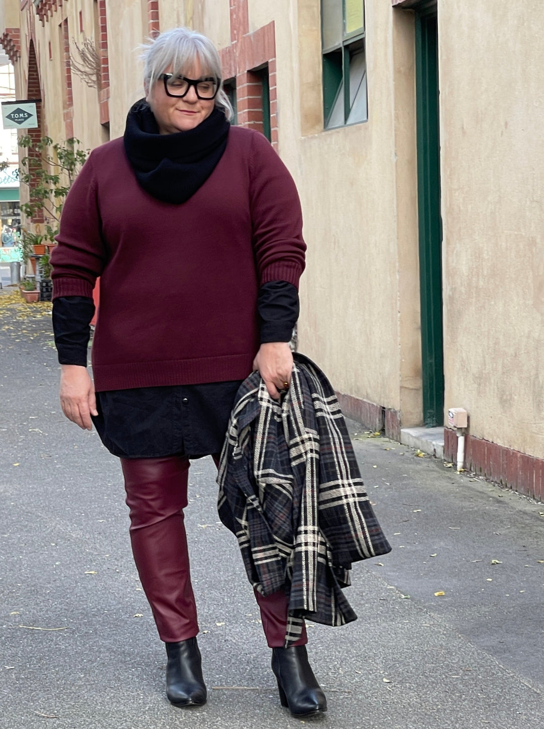 Wintertime Love Merino Knit - Wine