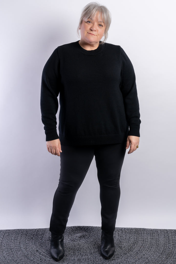 Wintertime Love Merino Knit - Black -STOCK AVAILABLE - S (14/16)