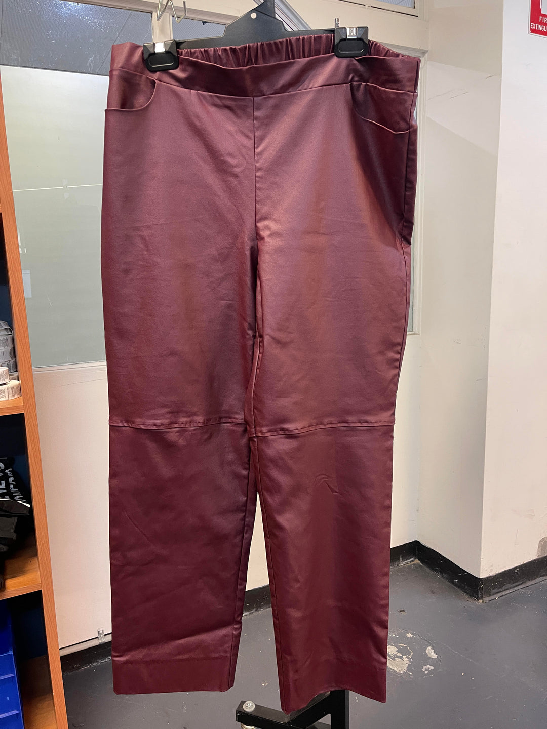 The Wild One Straight Leg Pleather Pant - Wine Production Sample - Size s (14-16)