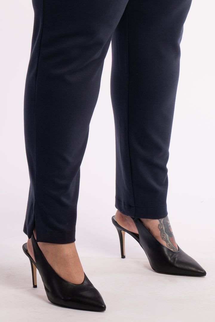 Exactly How I Feel Ponte Pants - Navy - SIZES AVAILABLE 18/20/24