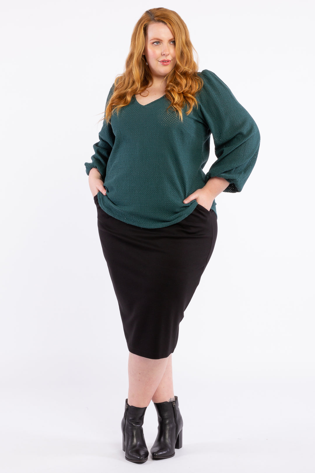 Good Vibrations Ponte Skirt - Black
