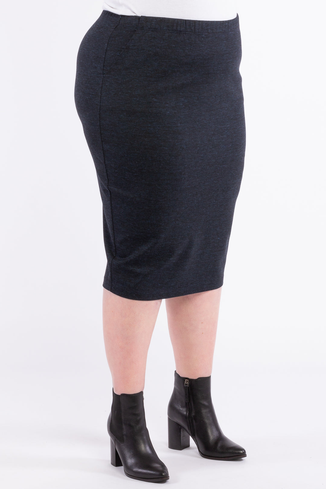 Good Vibrations Ponte Skirt - Ink – Harlow