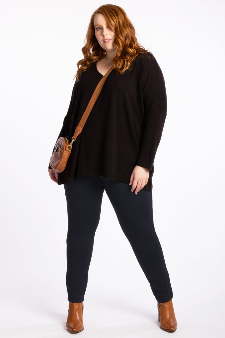 The Essential Ponte Legging - Navy